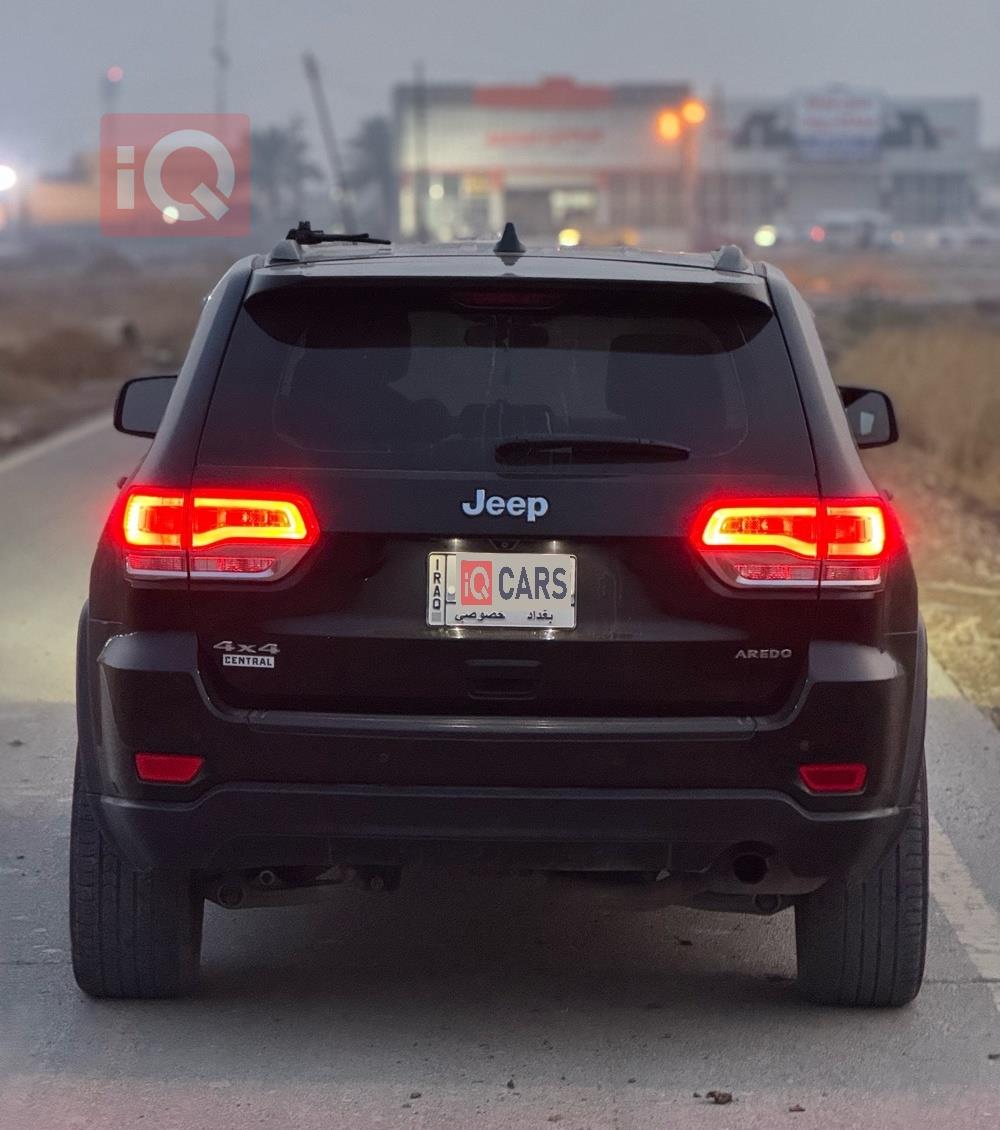 جيب جراند شيروكي